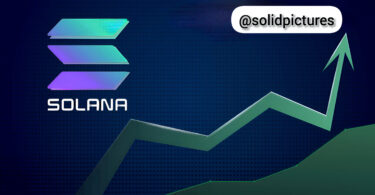 Solana logo & a bullish chart